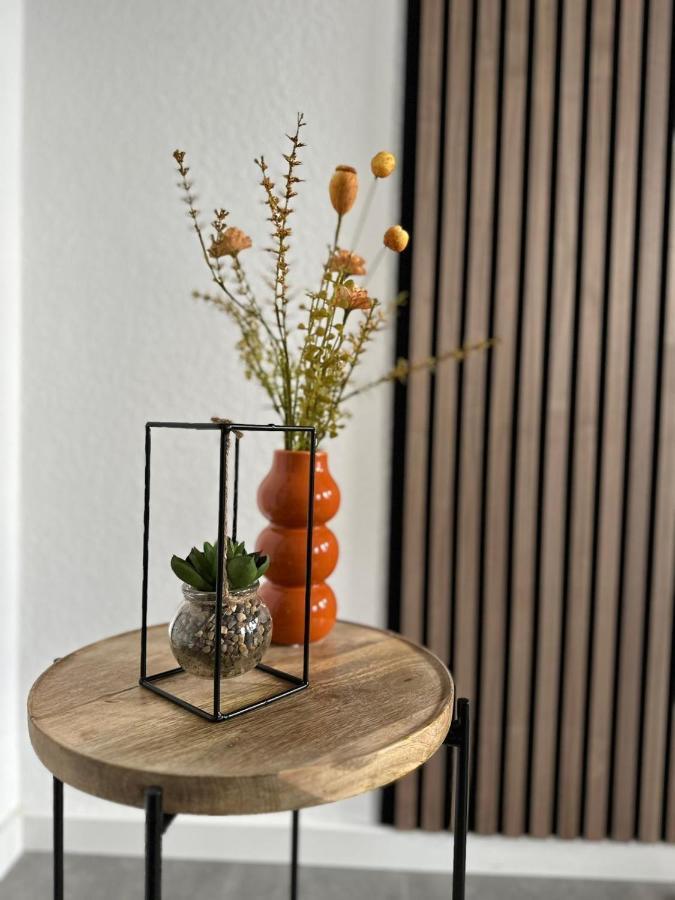 Apartment Florida Naehe Duesseldorf, Messe, Hbf, City, Wifi, Helios Hospital