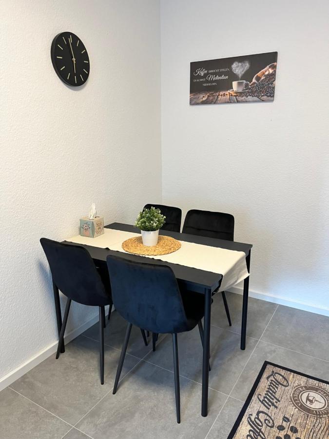 Florida Naehe Duesseldorf, Messe, Hbf, City, Wifi, Helios Hospital * Krefeld